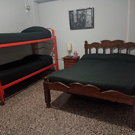 Hostal La Pachamama Сальта Экстерьер фото