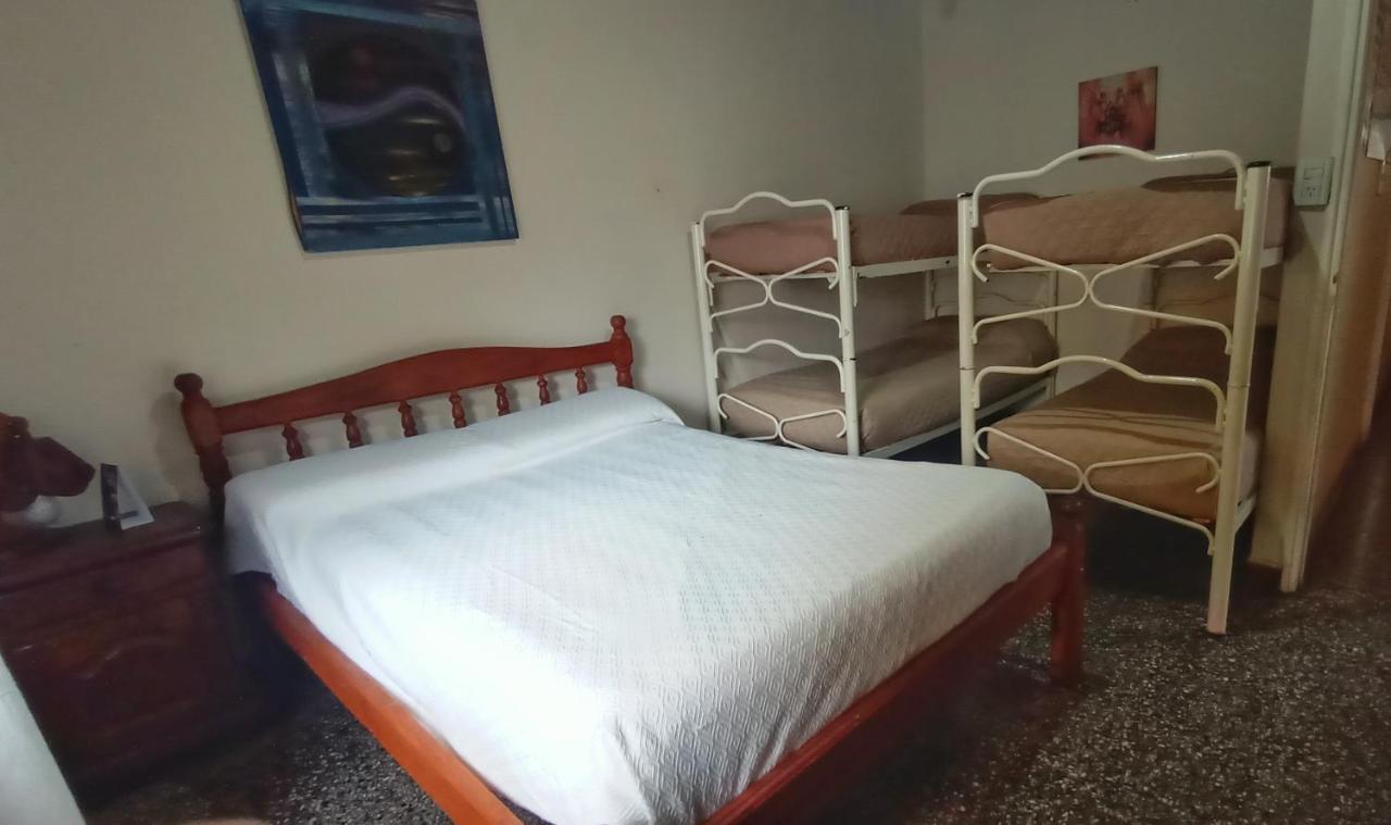 Hostal La Pachamama Сальта Экстерьер фото