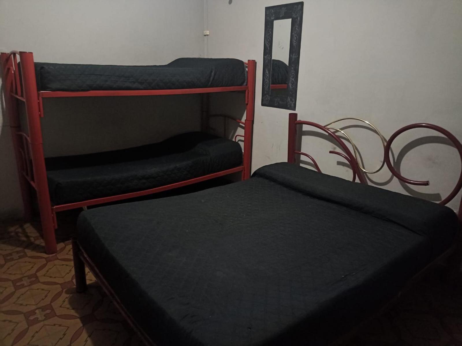 Hostal La Pachamama Сальта Экстерьер фото